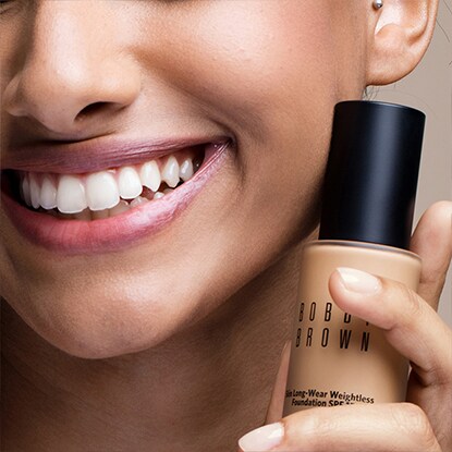 Skin Long-Wear Weightless Foundation SPF 15